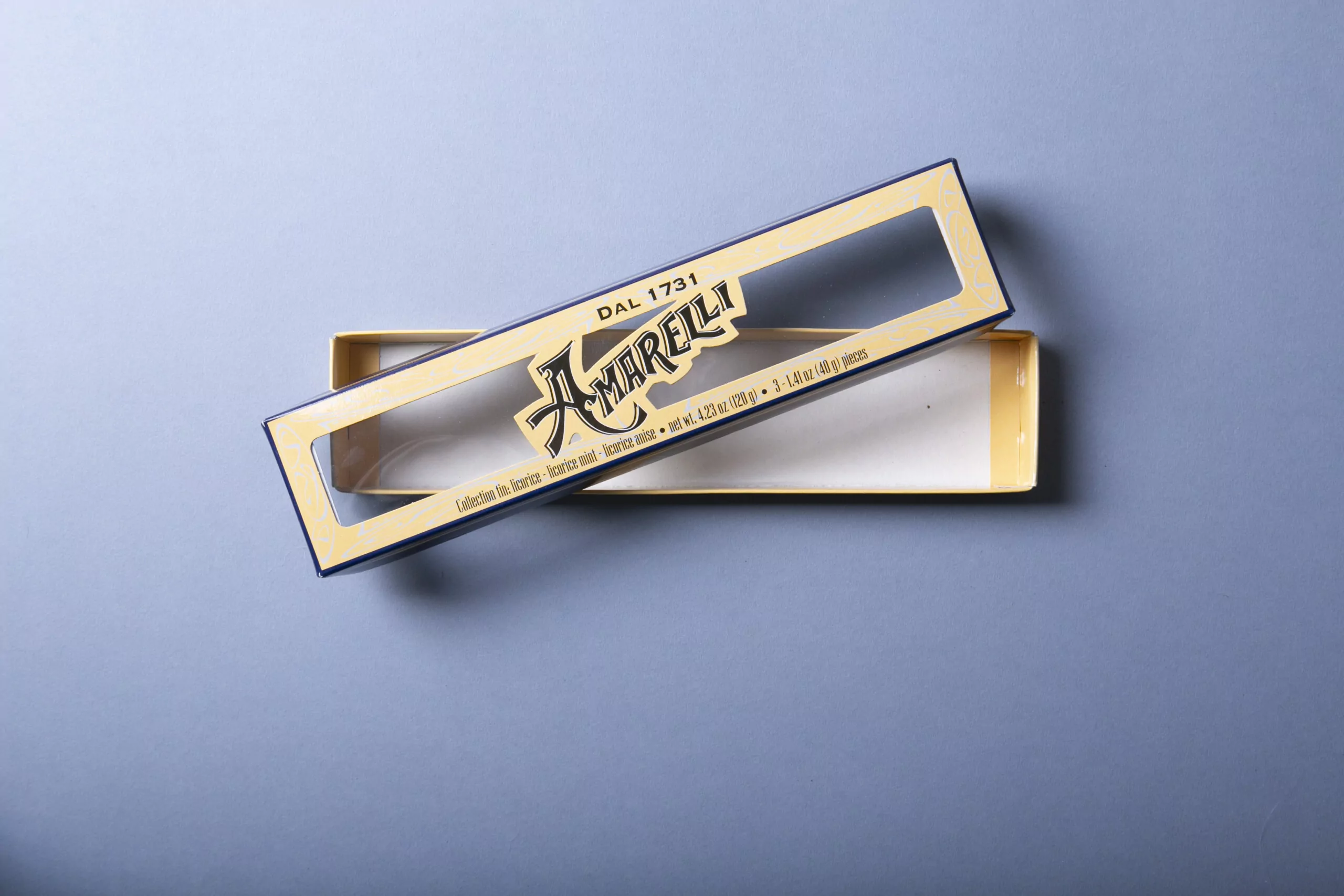 amarelli-idee-regalo-deluxe-geschenkbox-3-x-40-g-lakritz image 3